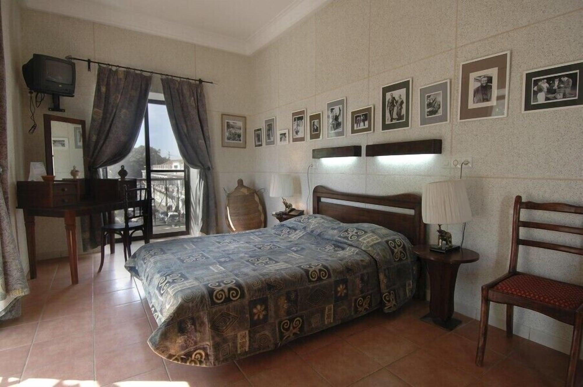 Hotel De La Poste Saint-Louis Dış mekan fotoğraf