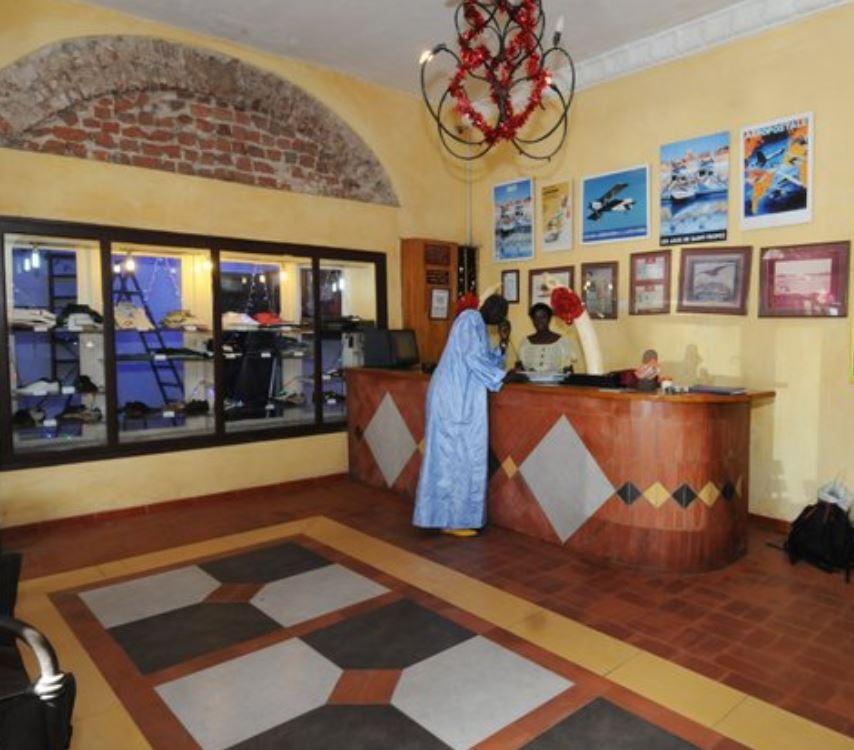 Hotel De La Poste Saint-Louis Dış mekan fotoğraf